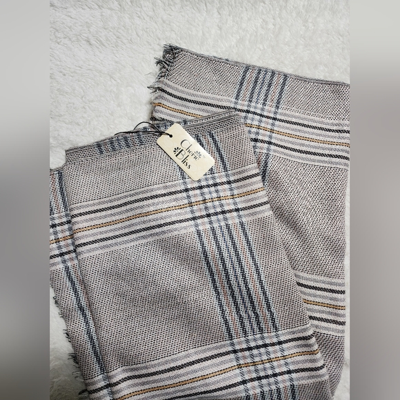 Cherlie Bliss Plaid Scarf/Wrap - Picture 3 of 3